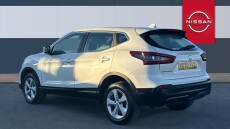 Nissan Qashqai 1.3 DiG-T Acenta Premium 5dr Petrol Hatchback